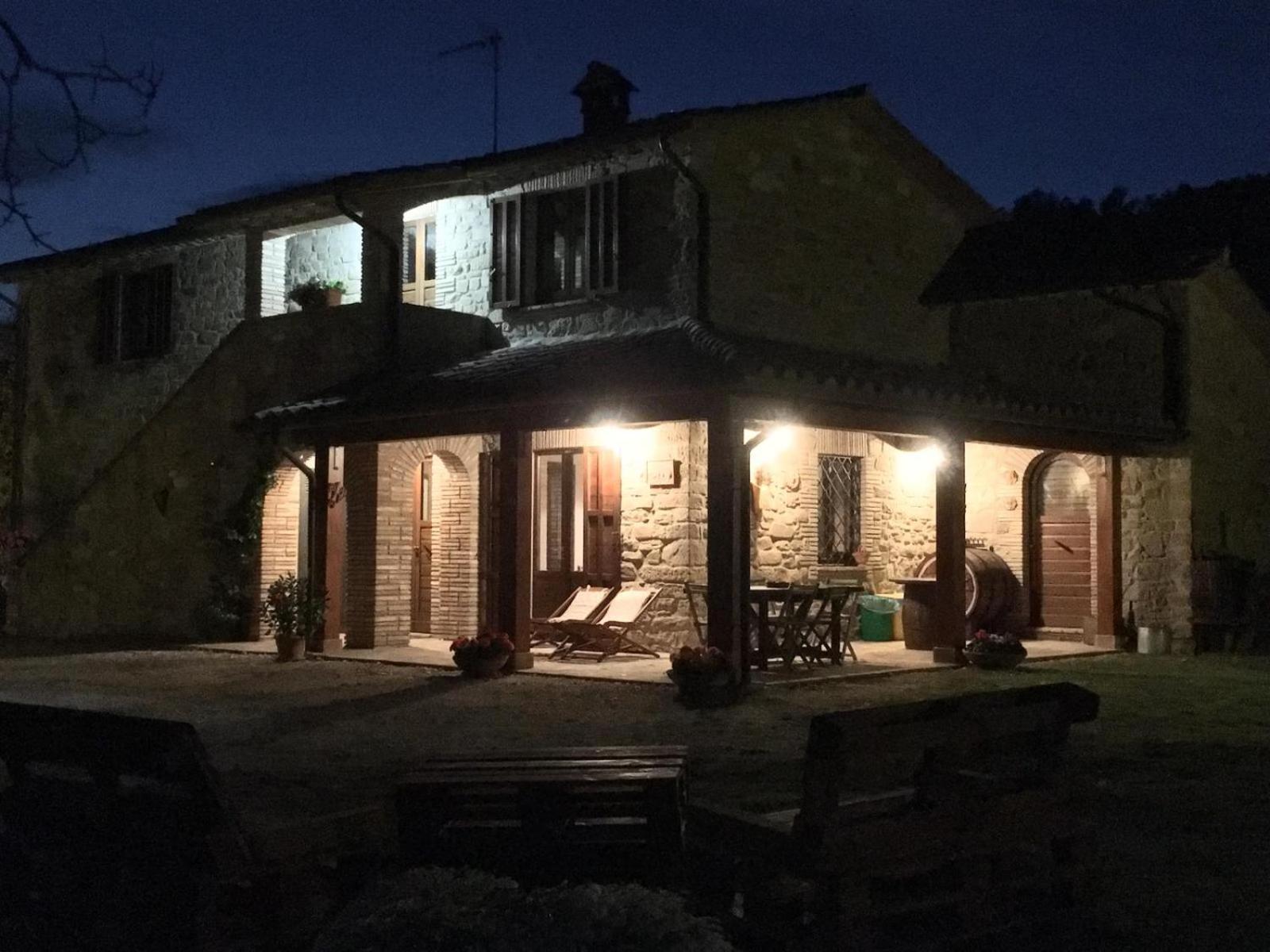 Agriturismo Casa Del Nonno Valfabbrica 外观 照片